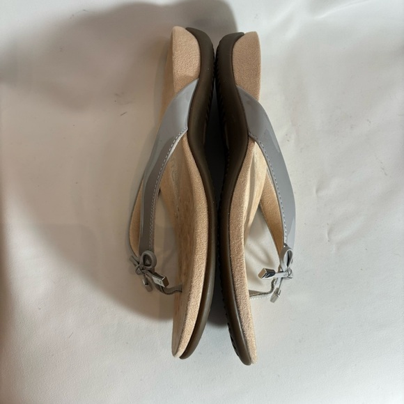 VIONIC Sz 6 Bella FlipFlip Style Slip On Orthotic Insole Non Slip Sole Bow - Picture 8 of 10